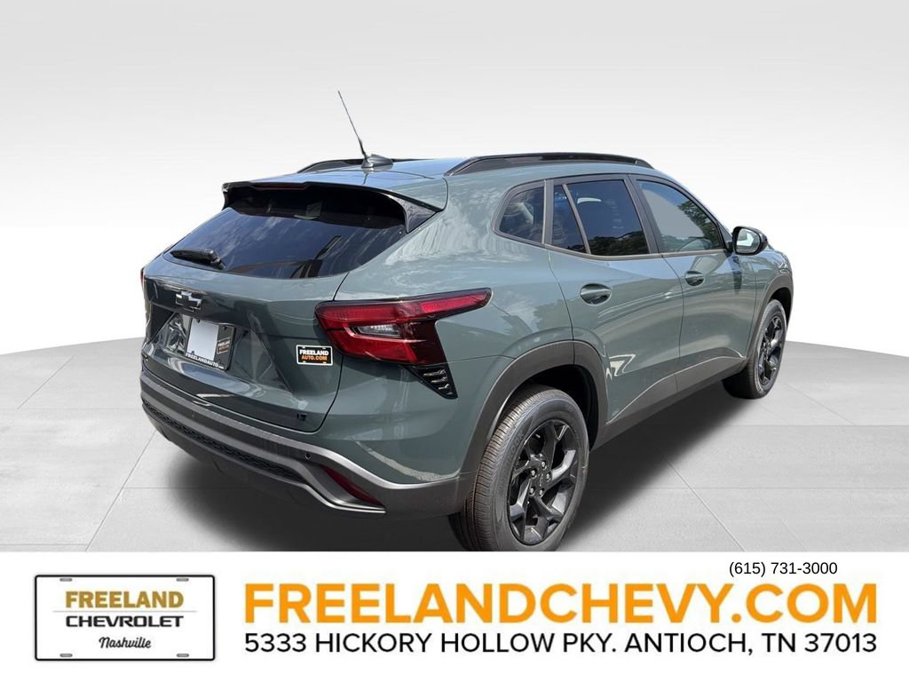 New 2026 Chevrolet Trax LT w/ Driver Confidence Package FWD video 2