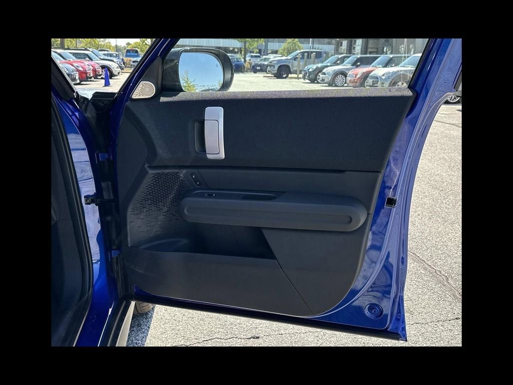 Used 2025 MINI Cooper Countryman S w/ Comfort Package Max image 51