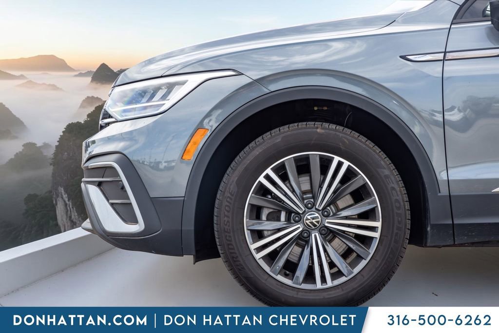 Used 2024 Volkswagen Tiguan Wolfsburg Edition FWD image 29