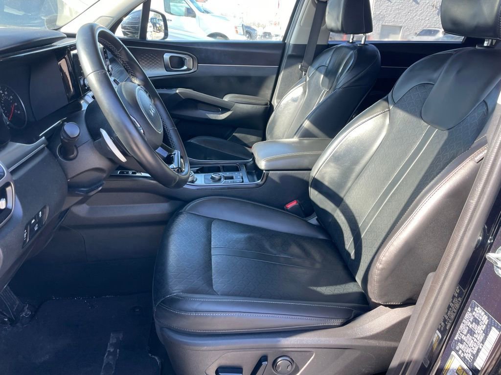 Used 2023 Kia Sorento EX image 6