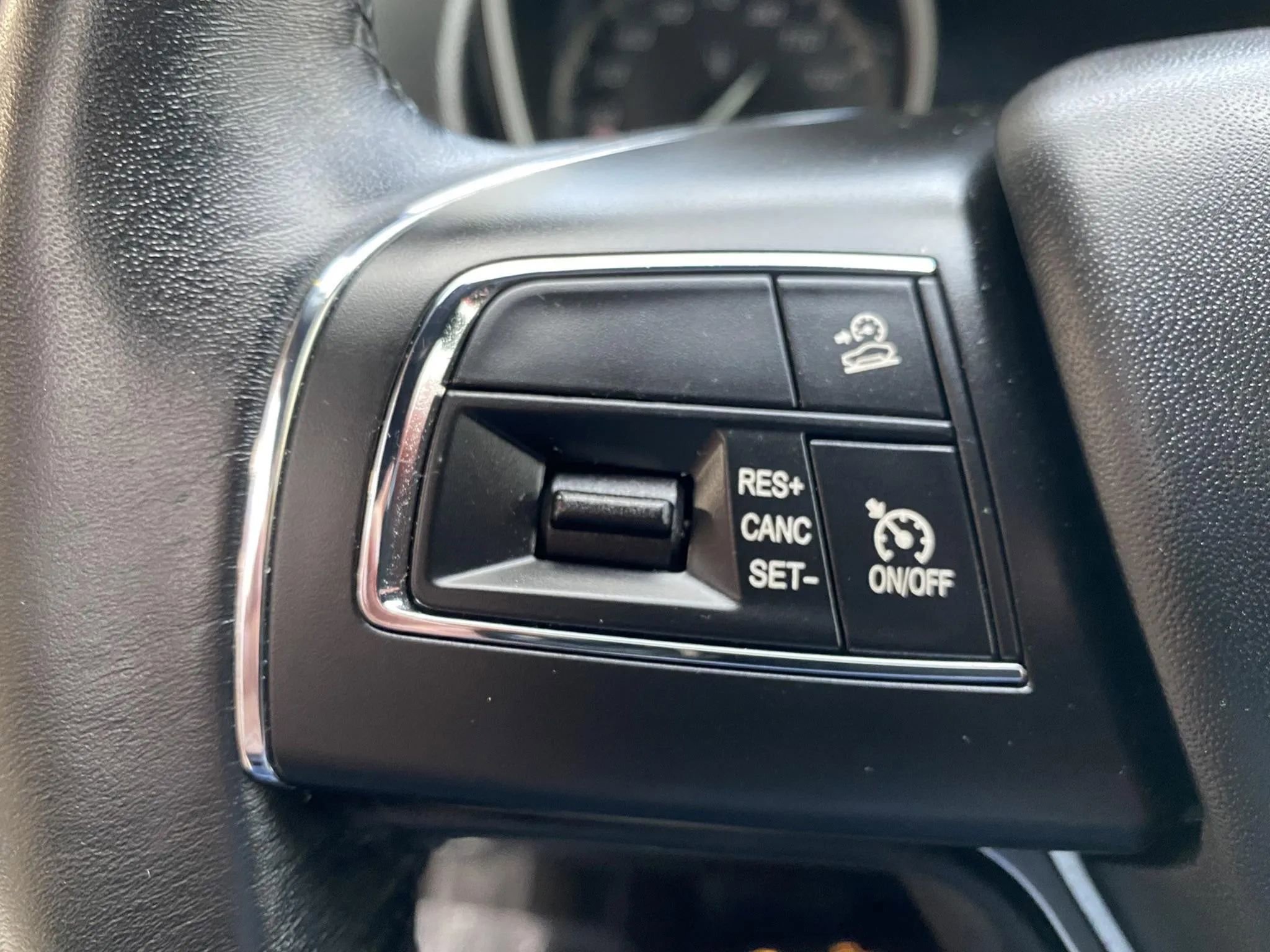 Used 2018 Maserati Levante image 21
