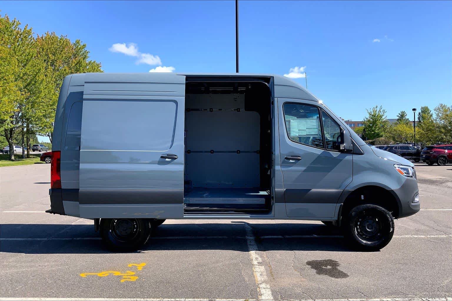New 2026 Mercedes-Benz Sprinter 2500 image 25
