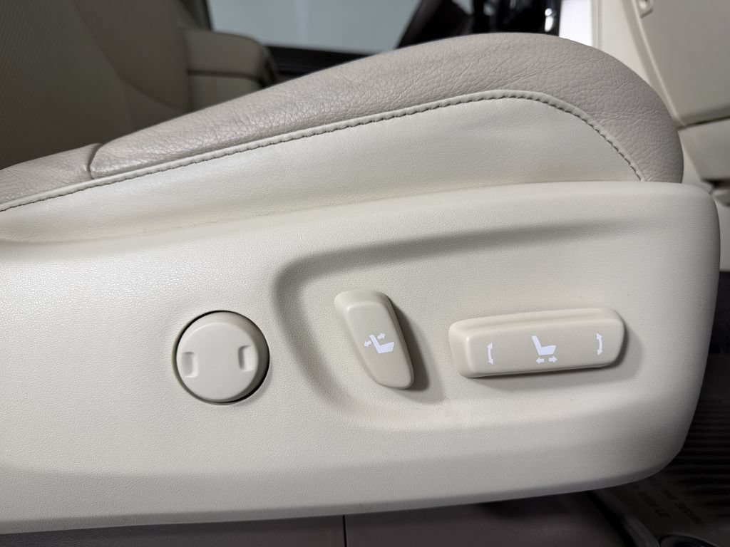 Used 2018 Lexus GX 460 Premium AWD/4WD image 48