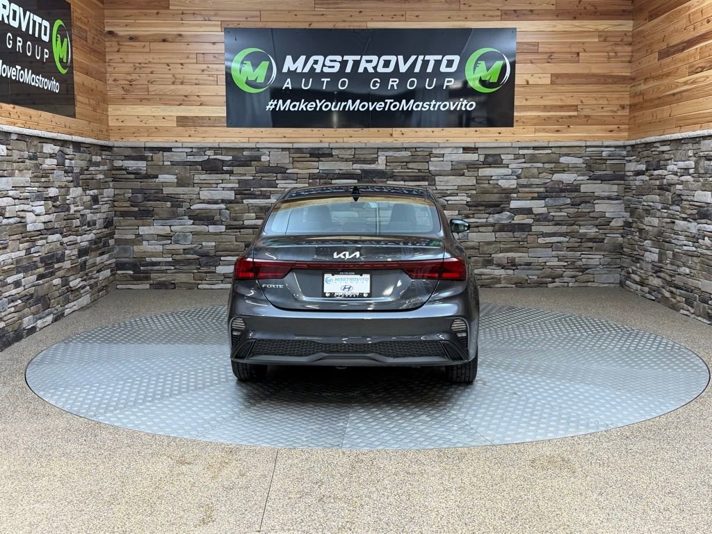 Used 2024 Kia Forte LXS image 8
