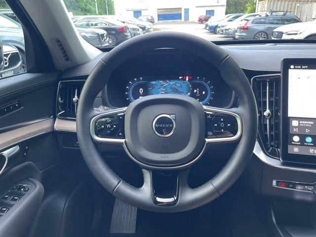 Certified 2025 Volvo XC90 B6 Core AWD/4WD image 21