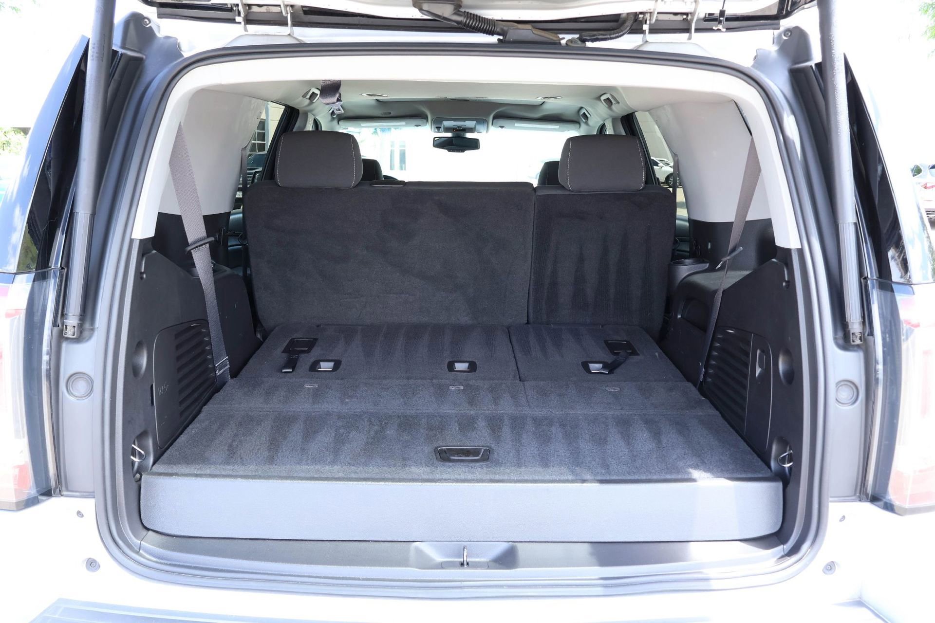 Used 2016 GMC Yukon SLE w/ Convenience Package RWD image 19