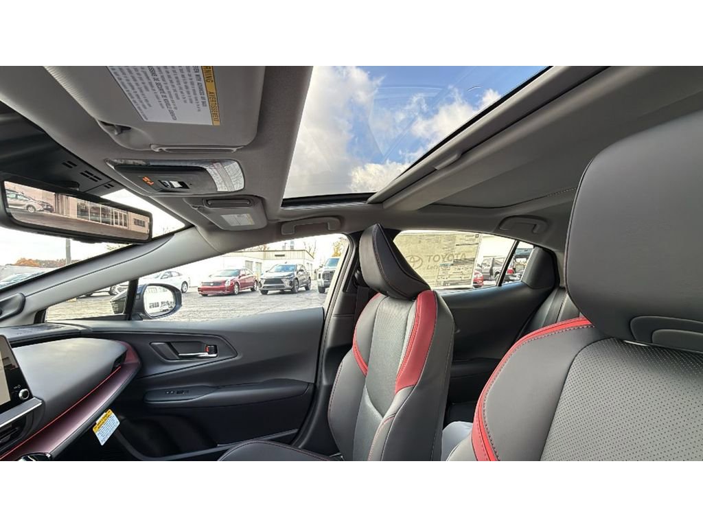 New 2026 Toyota Prius Plug-In Hybrid FWD image 29