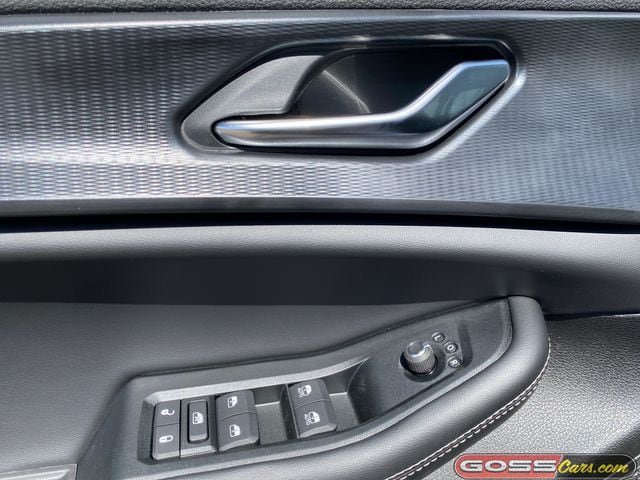 New 2026 Jeep Grand Cherokee Laredo X AWD/4WD image 24