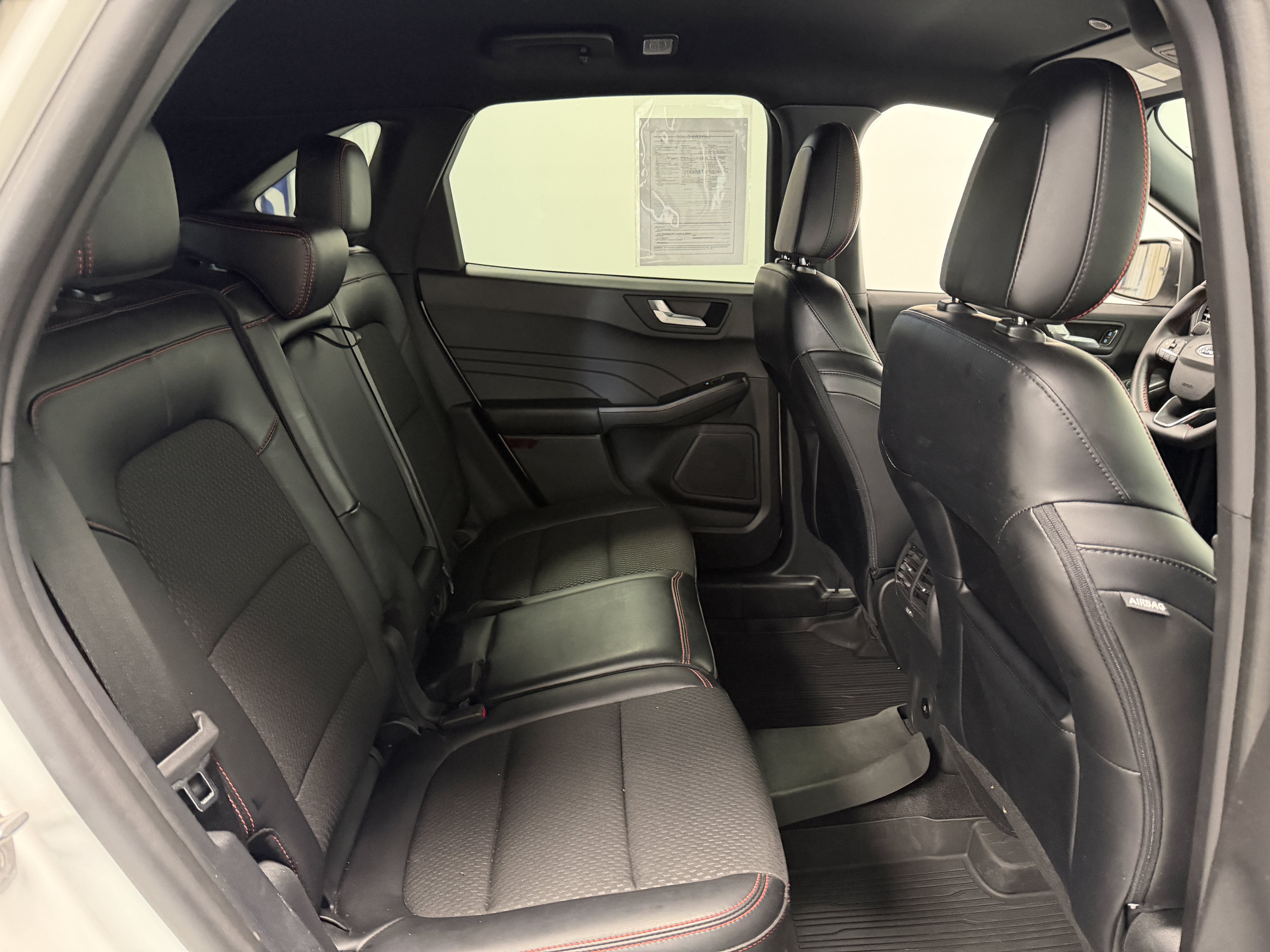 Used 2024 Ford Escape ST-Line w/ Tech Pack #1 AWD/4WD image 21