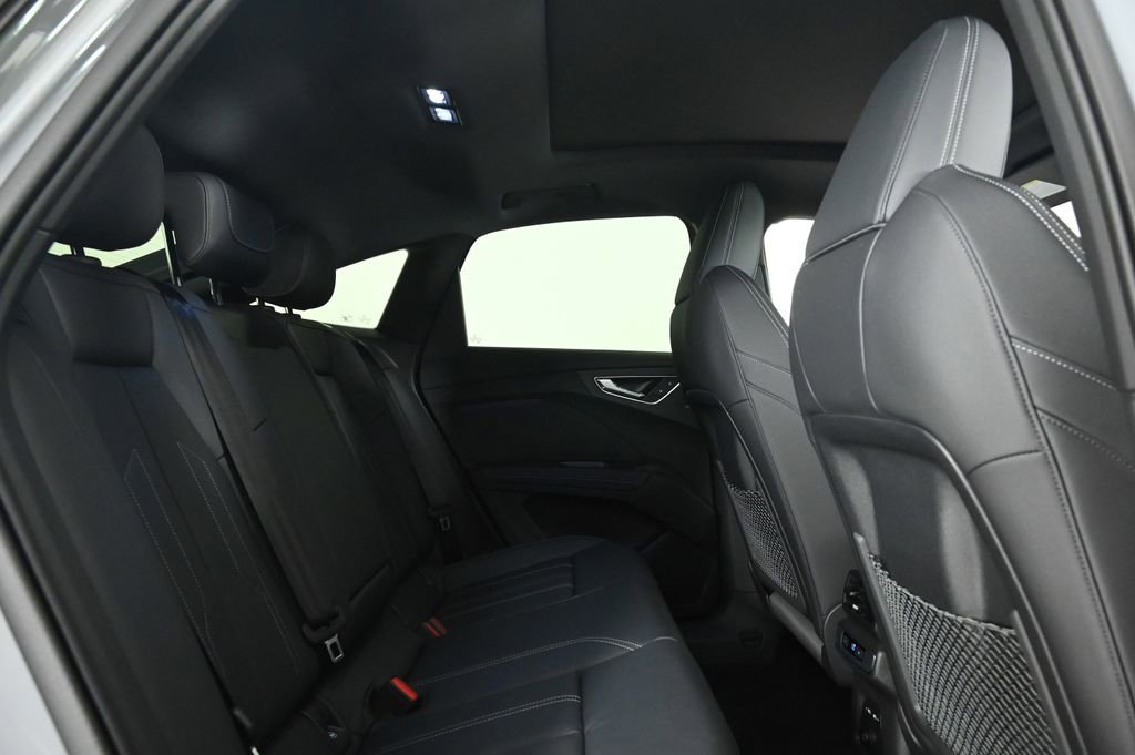 New 2026 Audi Q4 e-tron Premium Plus image 16