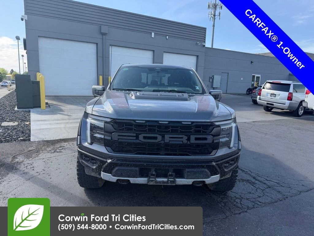 Used 2025 Ford F150 Raptor image 3