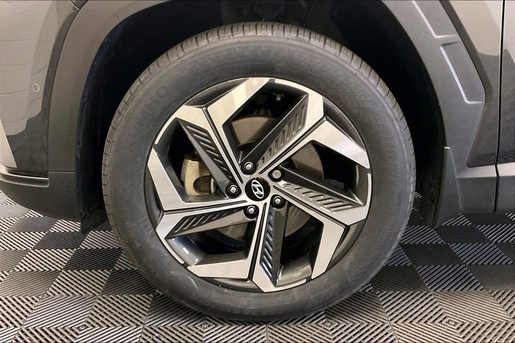 Certified 2022 Hyundai Tucson Limited w/ Cargo Package image 8