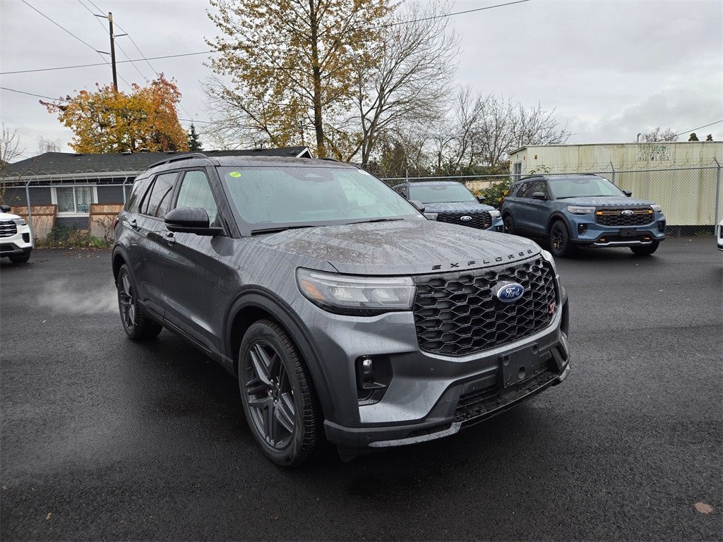 New 2026 Ford Explorer ST AWD/4WD image 3