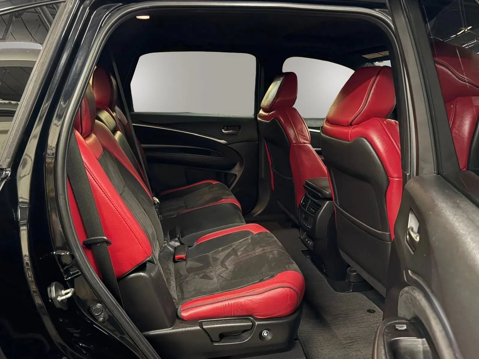 Used 2020 Acura MDX A-Spec AWD/4WD image 22