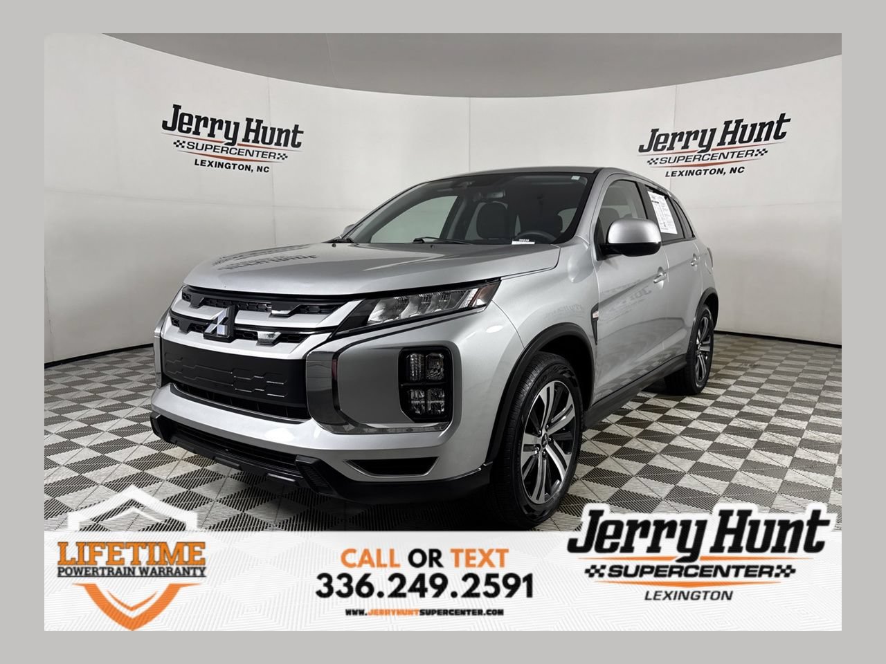 Used 2025 Mitsubishi Outlander Sport ES AWD/4WD image 1