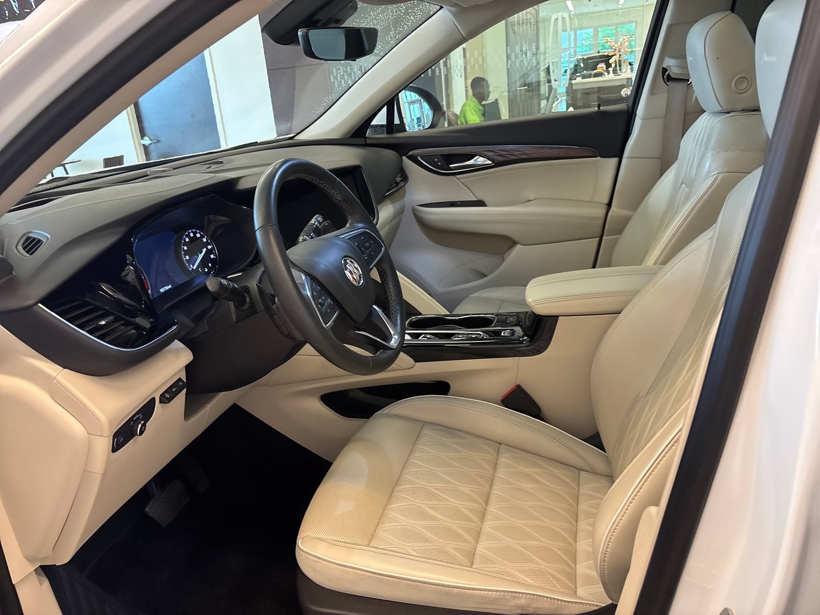 Used 2021 Buick Envision Avenir w/ Technology Package II AWD/4WD image 12