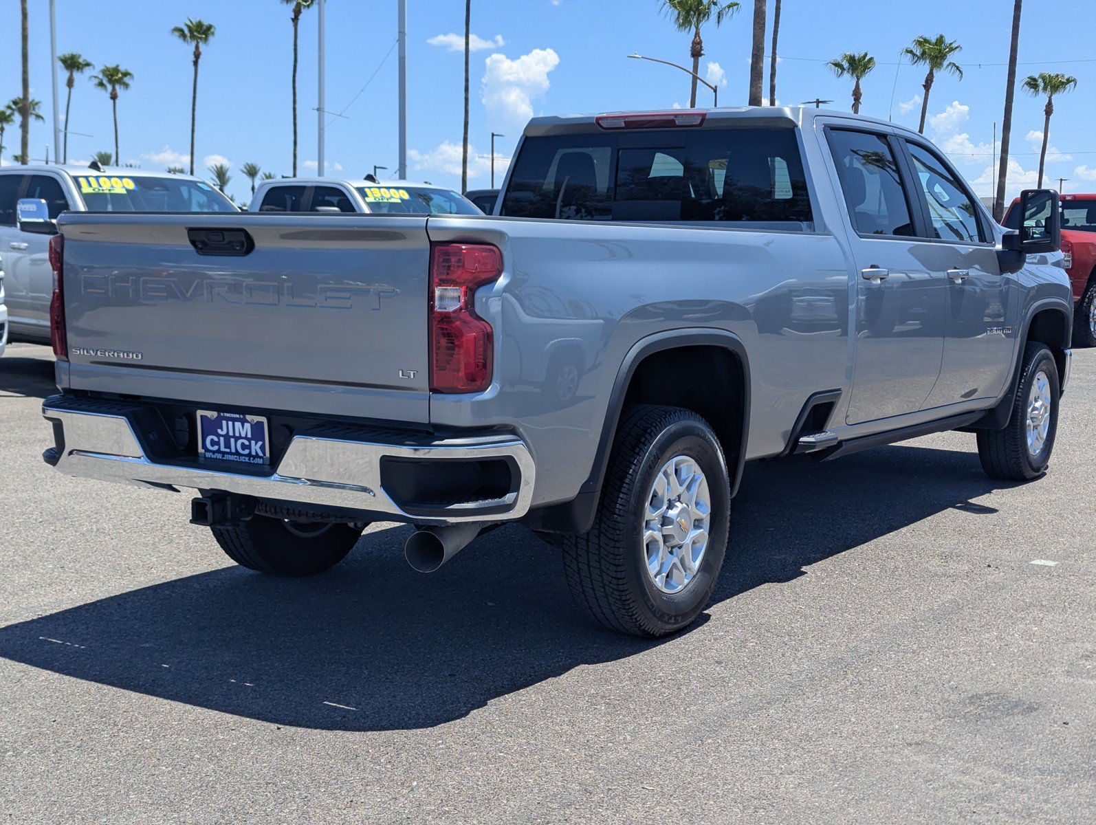 Used 2026 Chevrolet Silverado 2500 LT AWD/4WD image 2