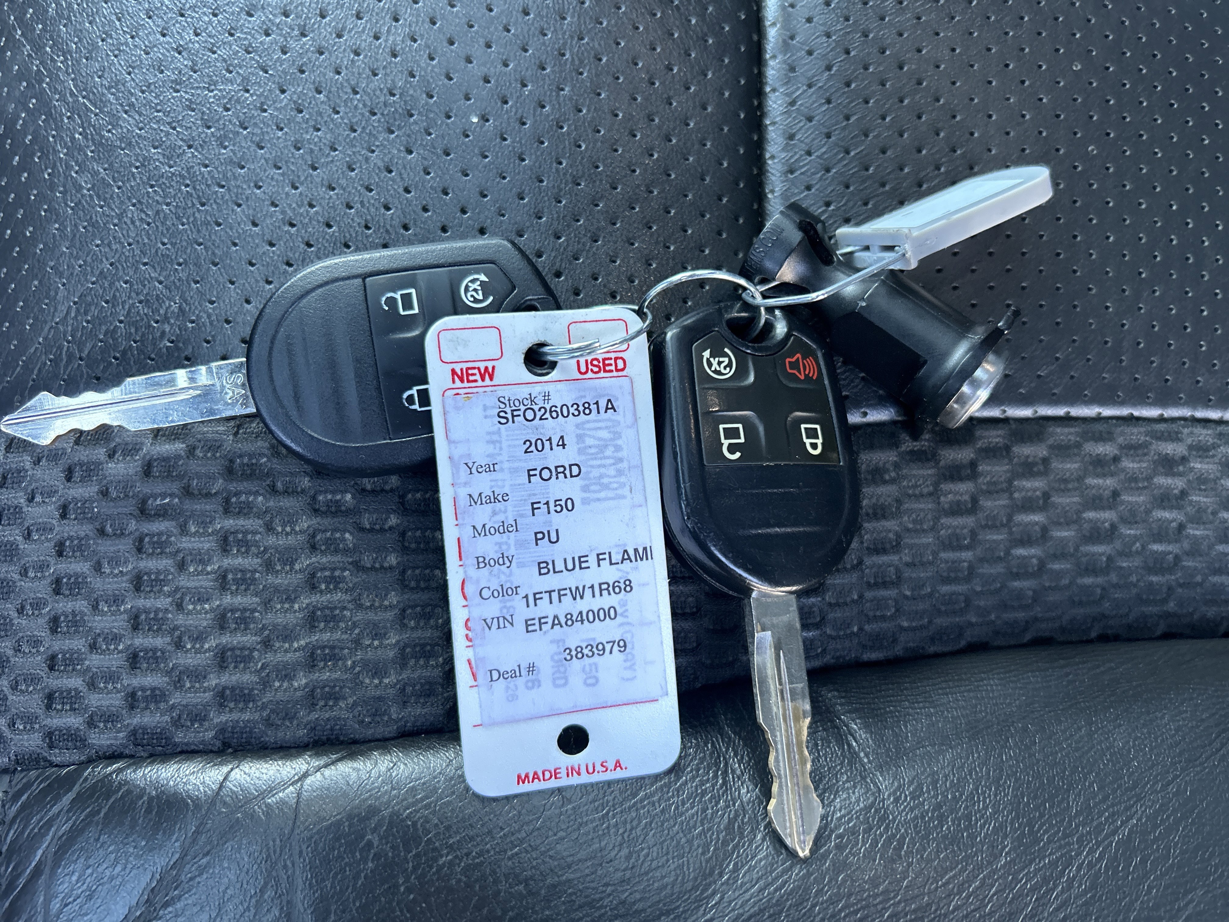 Used 2014 Ford F150 Raptor w/ Equipment Group 801A Luxury image 34