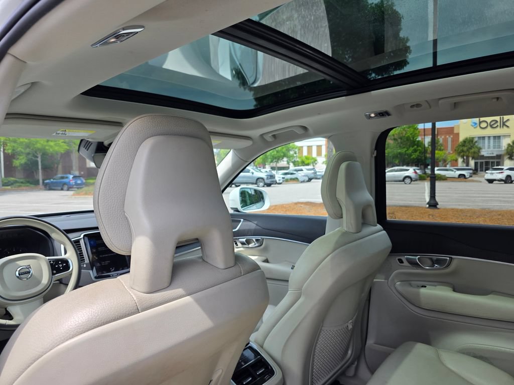 Used 2020 Volvo XC90 T5 Momentum w/ Protection Package Premier AWD/4WD image 28