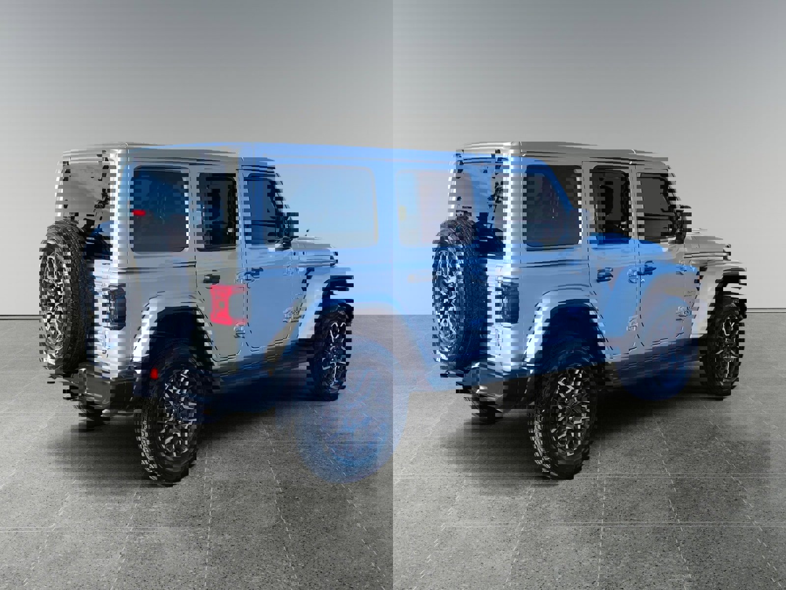 Used 2024 Jeep Wrangler Sahara image 5