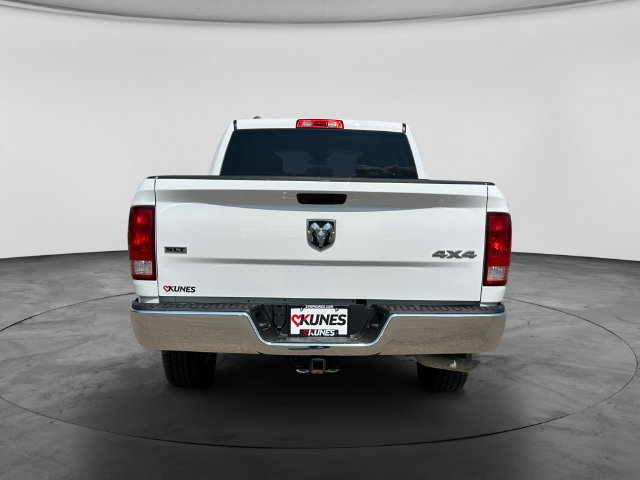 Used 2022 RAM 1500 Classic SLT w/ Protection Group AWD/4WD image 8