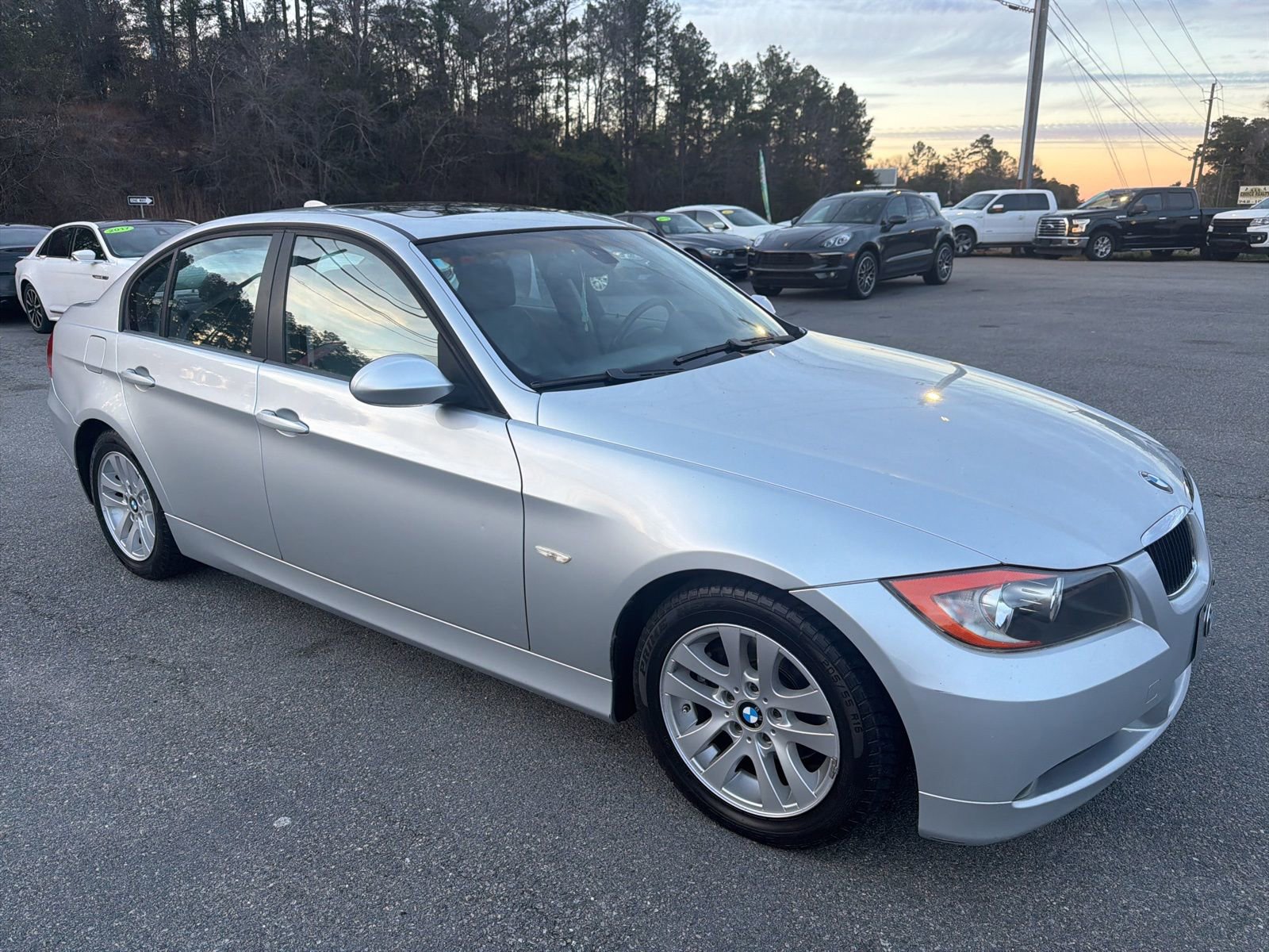 Used 2007 BMW 328i Sedan image 3