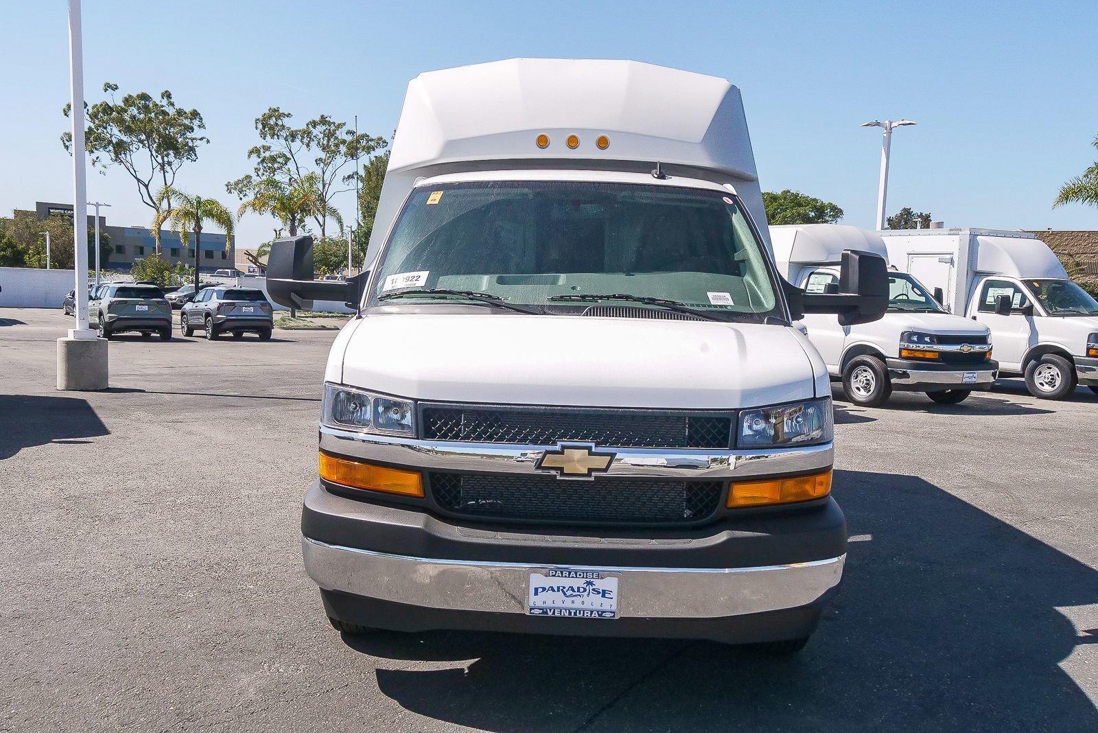 New 2026 Chevrolet Express 3500 w/ Power Convenience Package image 2