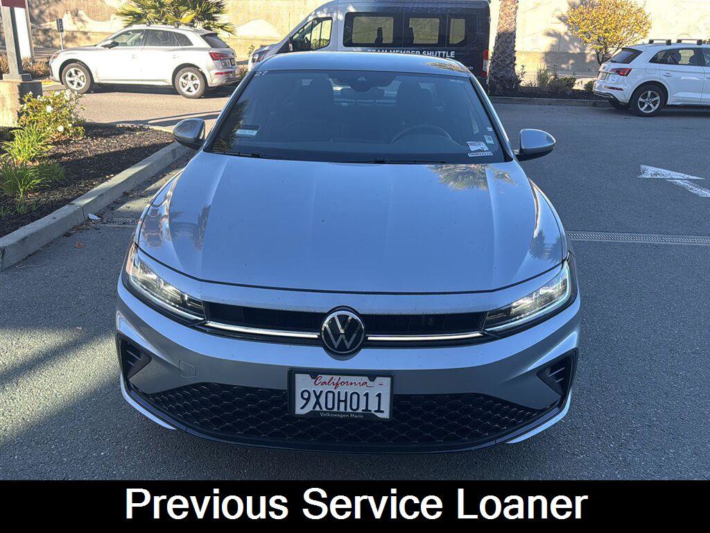 Used 2026 Volkswagen Jetta Sport FWD image 2