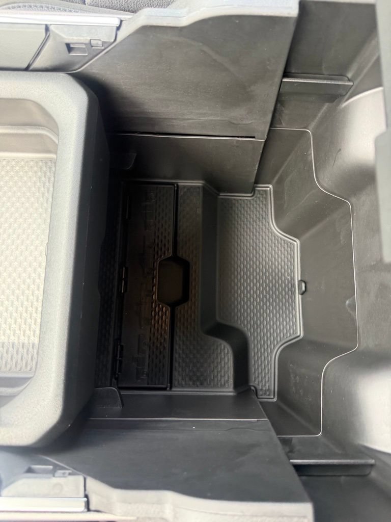 New 2026 RAM 2500 Laramie AWD/4WD image 34