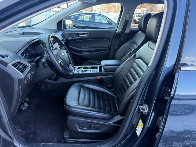 Used 2022 Ford Edge SEL image 16
