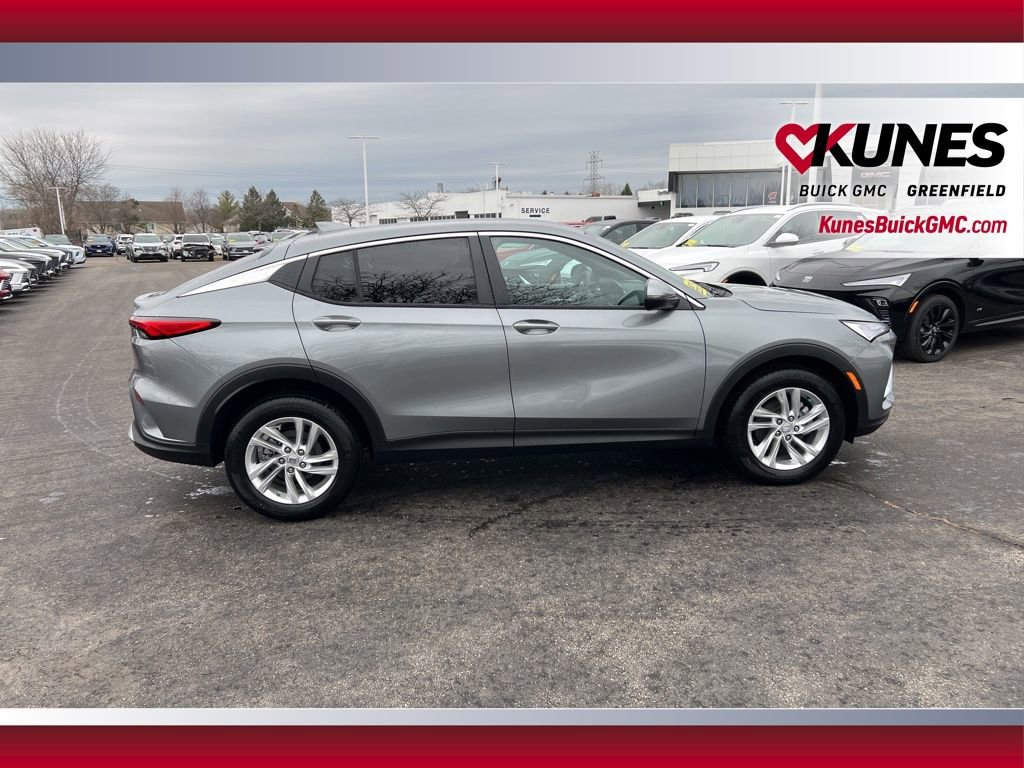 New 2026 Buick Envista Preferred w/ Convenience I Package FWD image 2