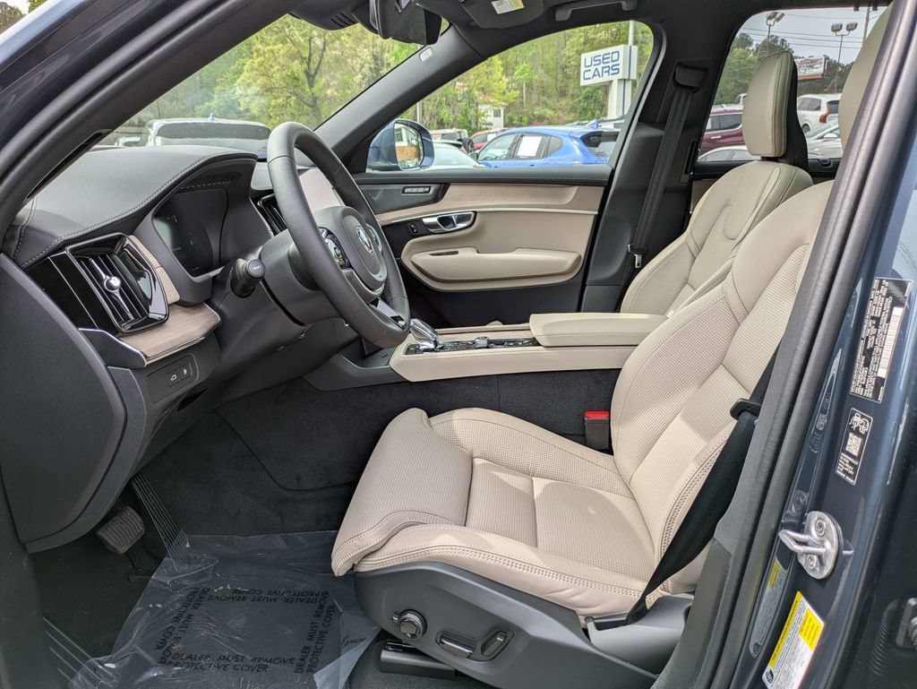 Used 2026 Volvo XC90 T8 Ultra w/ Protection Package Premier AWD/4WD image 24