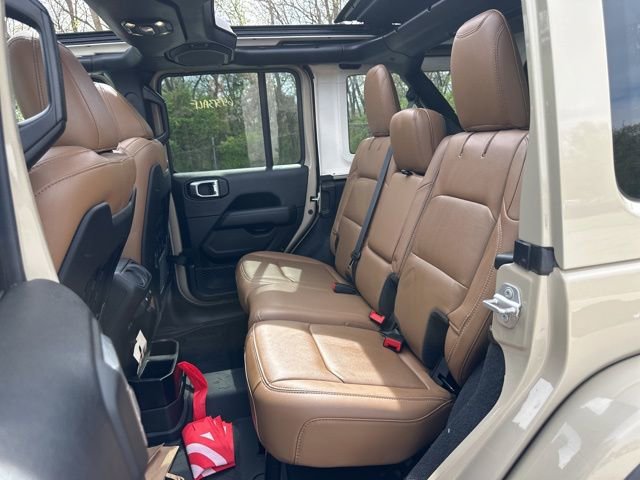 Certified 2022 Jeep Wrangler Unlimited Rubicon w/ LED Lighting Group image 26