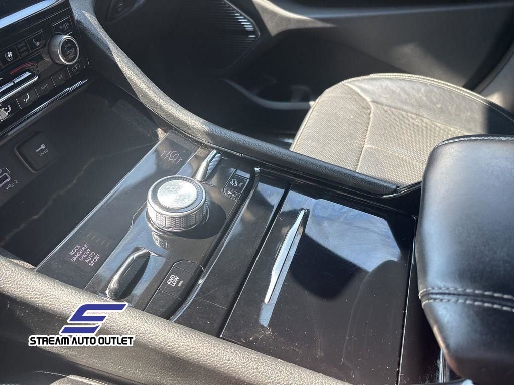 Used 2021 Jeep Grand Cherokee L Overland image 30