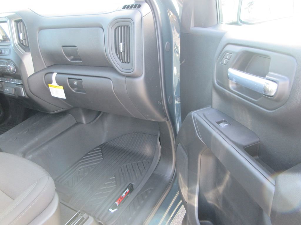 New 2026 Chevrolet Silverado 1500 Custom Trail Boss w/ Turbomax Blackout Package image 22