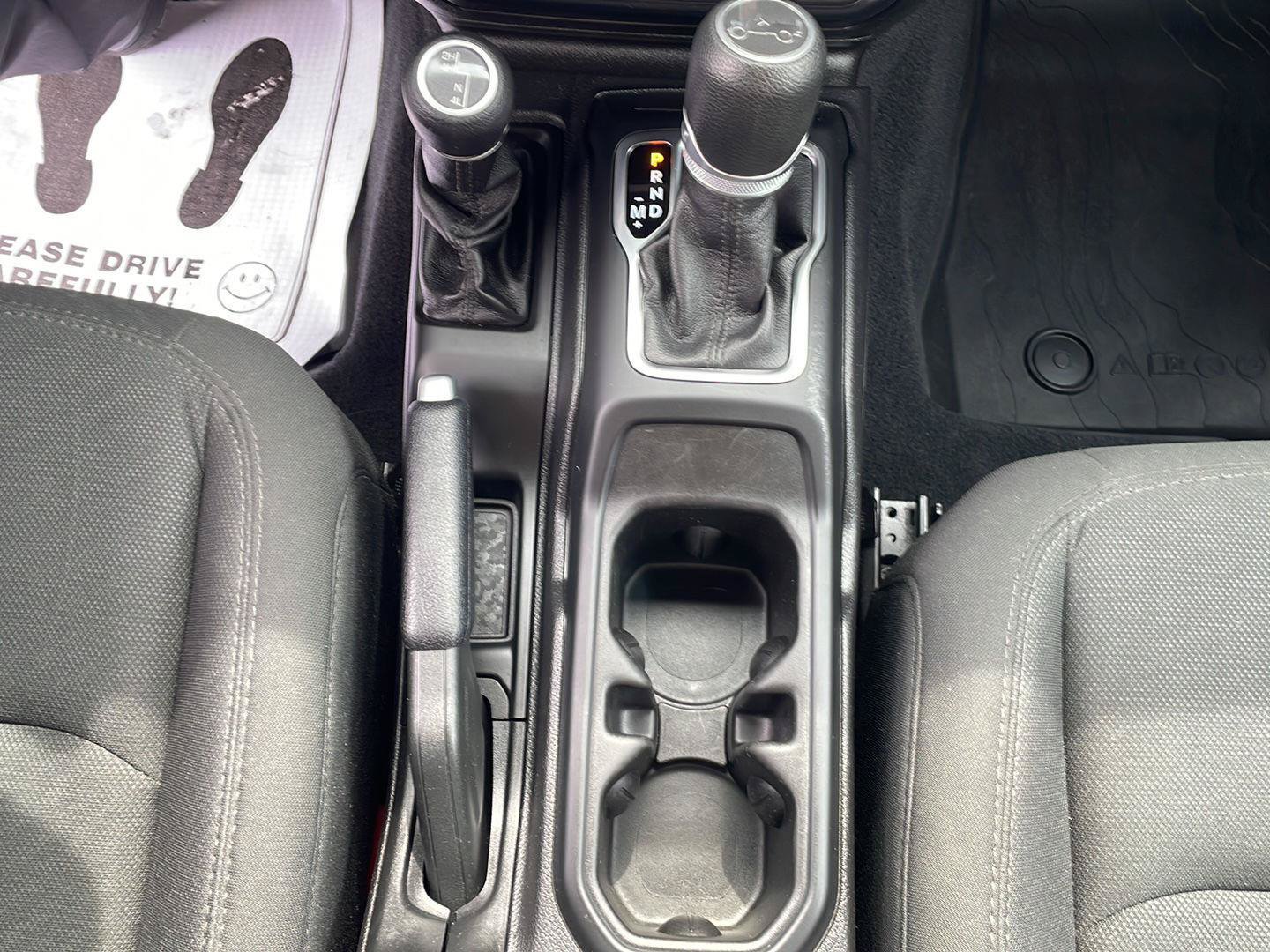 Used 2019 Jeep Wrangler Sport AWD/4WD image 20