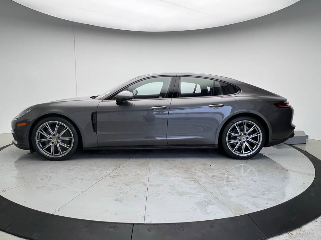 Certified 2018 Porsche Panamera 4S image 2