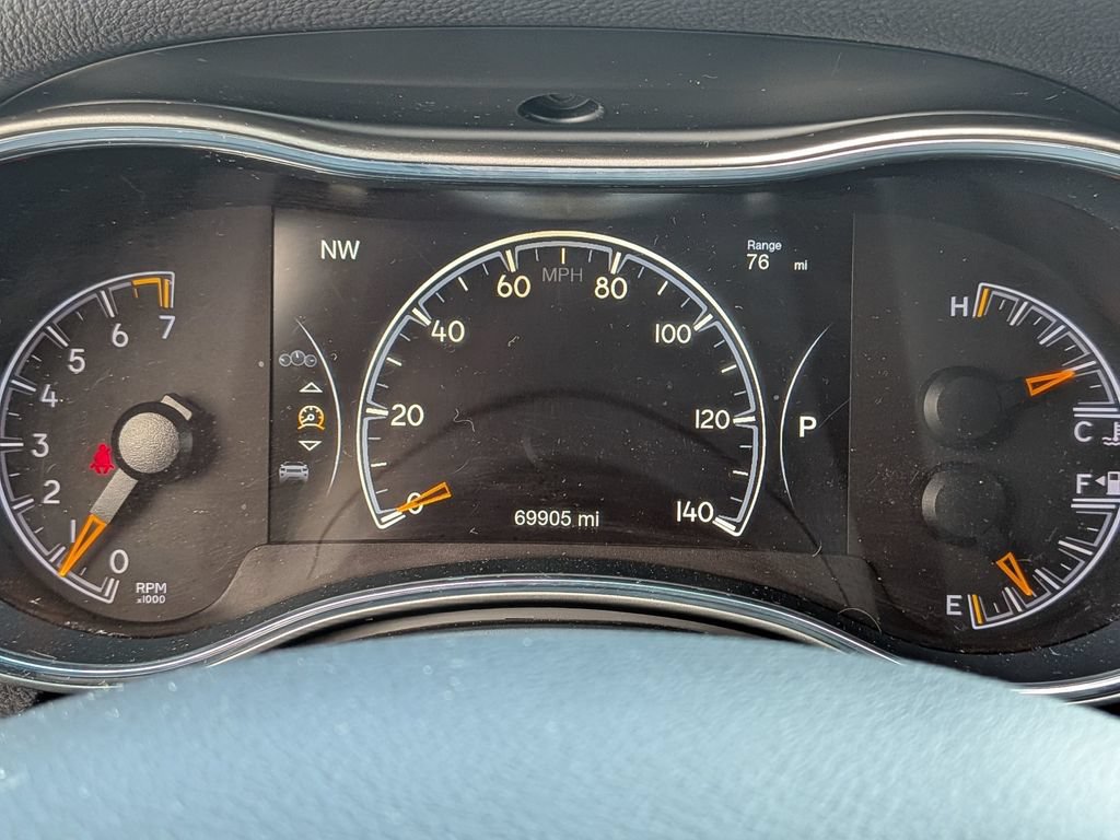 Used 2019 Jeep Grand Cherokee Altitude AWD/4WD image 19