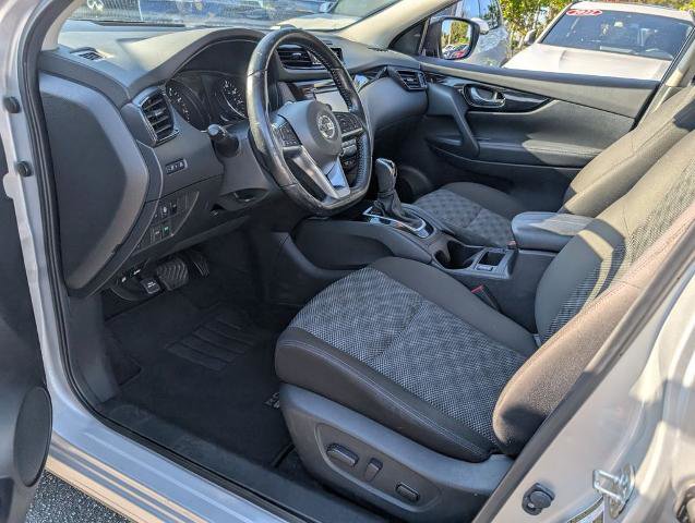 Certified 2021 Nissan Rogue Sport SV FWD image 11