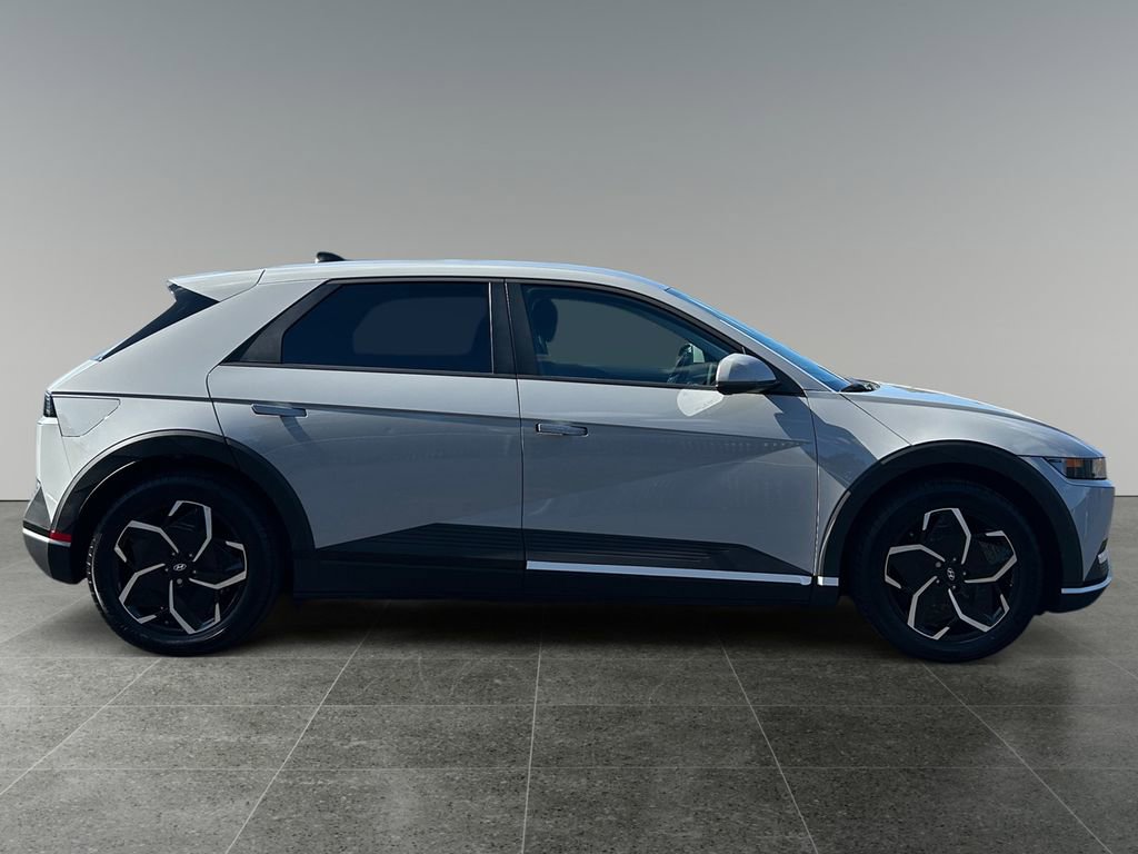 Certified 2024 Hyundai Ioniq 5 SEL image 8
