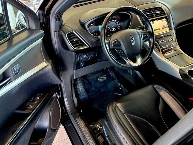 Used 2016 Lincoln MKX Premiere image 11