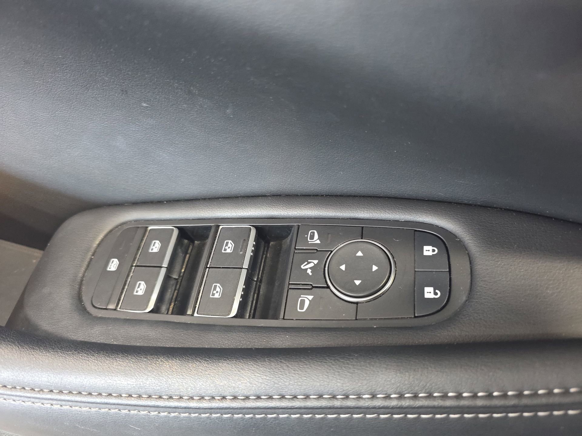 Certified 2025 INFINITI QX60 Sensory AWD/4WD image 27