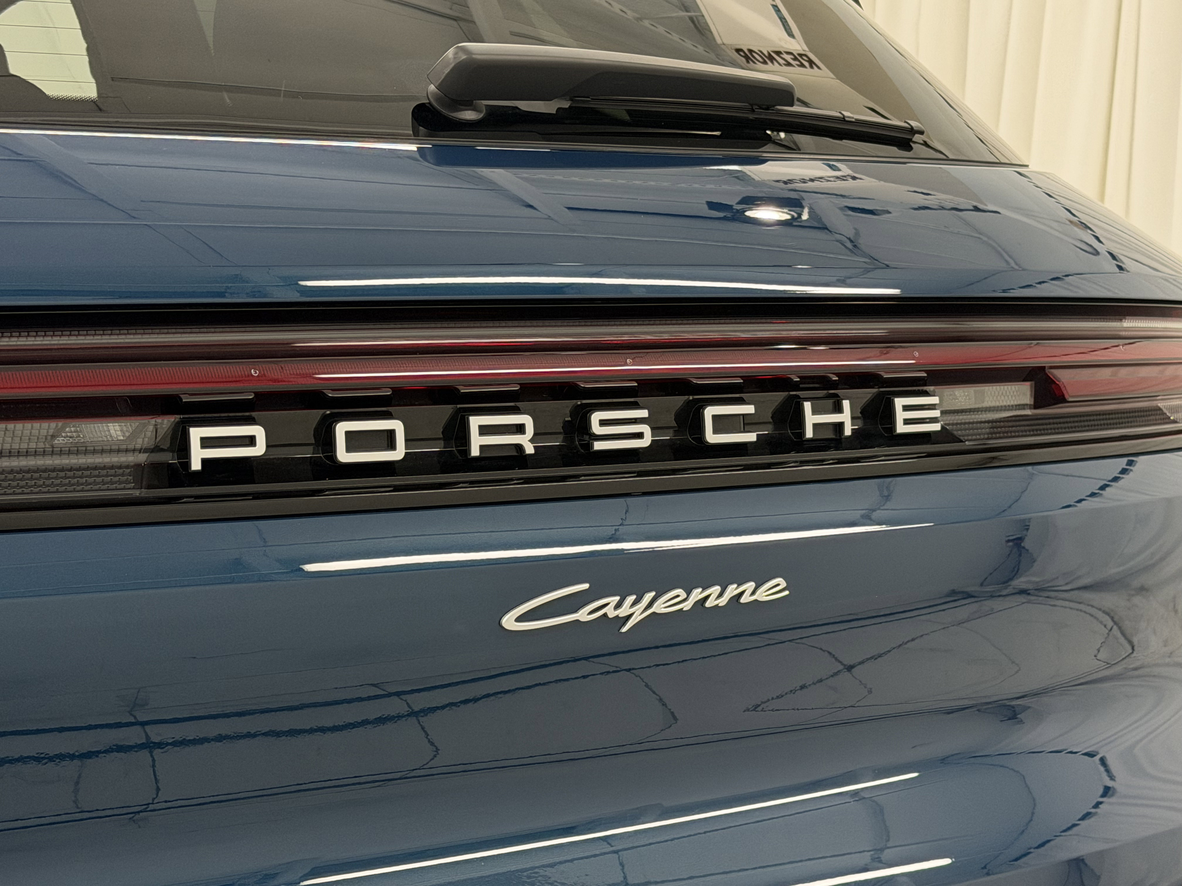 Certified 2024 Porsche Cayenne w/ Premium Package Plus (PFM) image 63