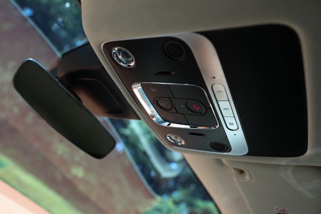 Used 2024 Bentley Continental GT image 26