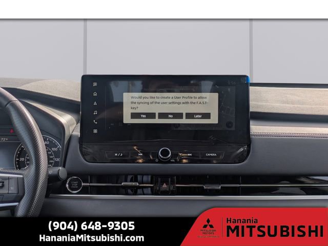 Used 2025 Mitsubishi Outlander ES image 17