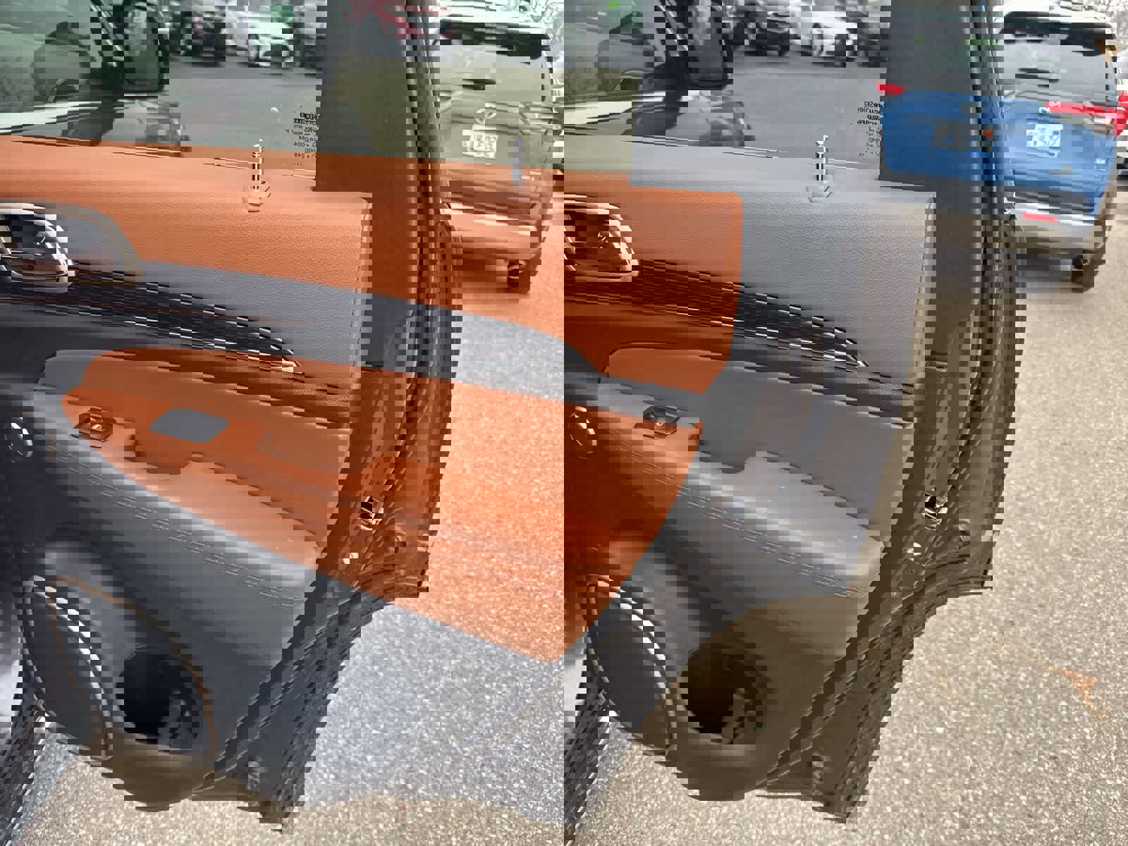 Used 2016 Jeep Grand Cherokee Summit image 25