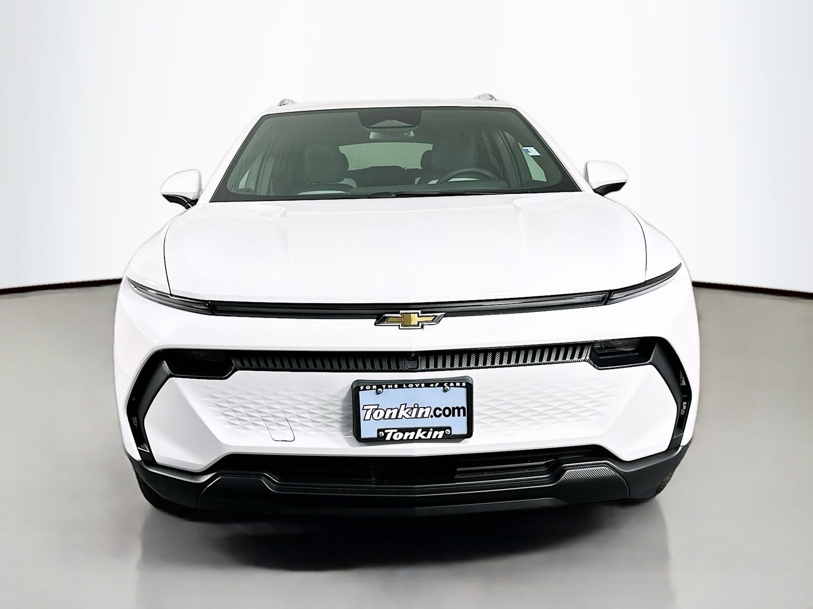 New 2026 Chevrolet Equinox EV LT AWD/4WD image 2