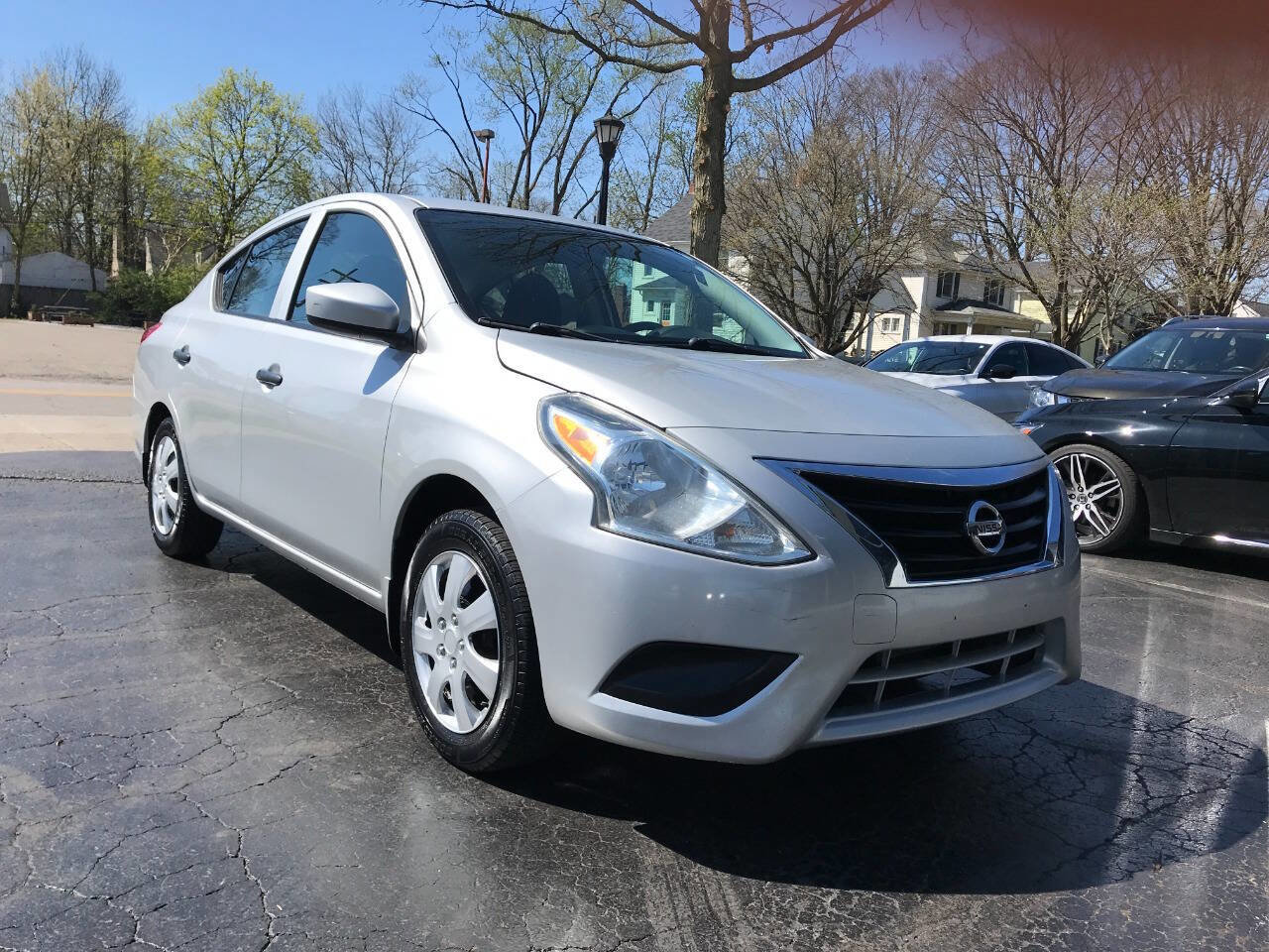 Used 2016 Nissan Versa S image 1