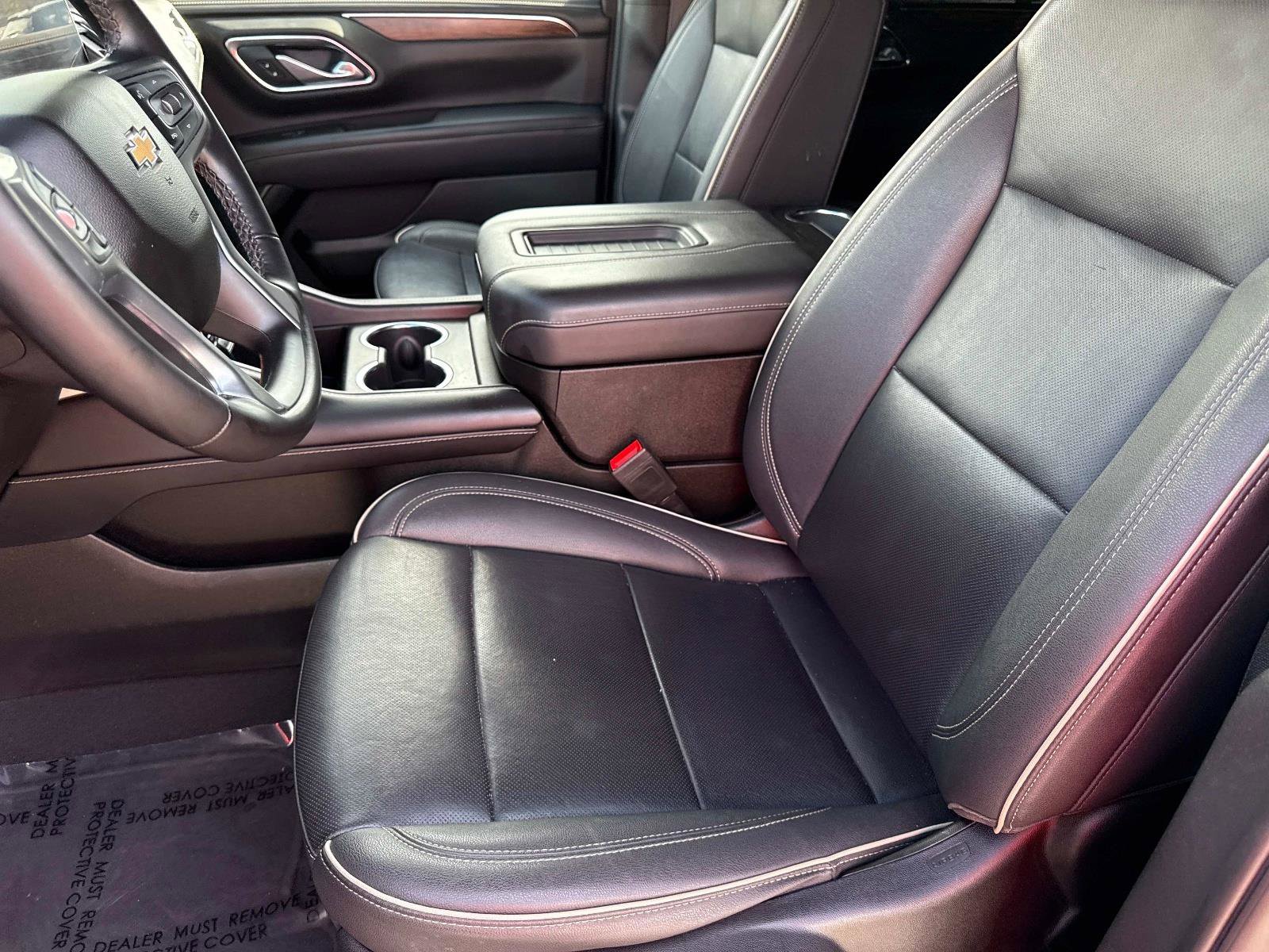 Used 2023 Chevrolet Suburban Premier image 25