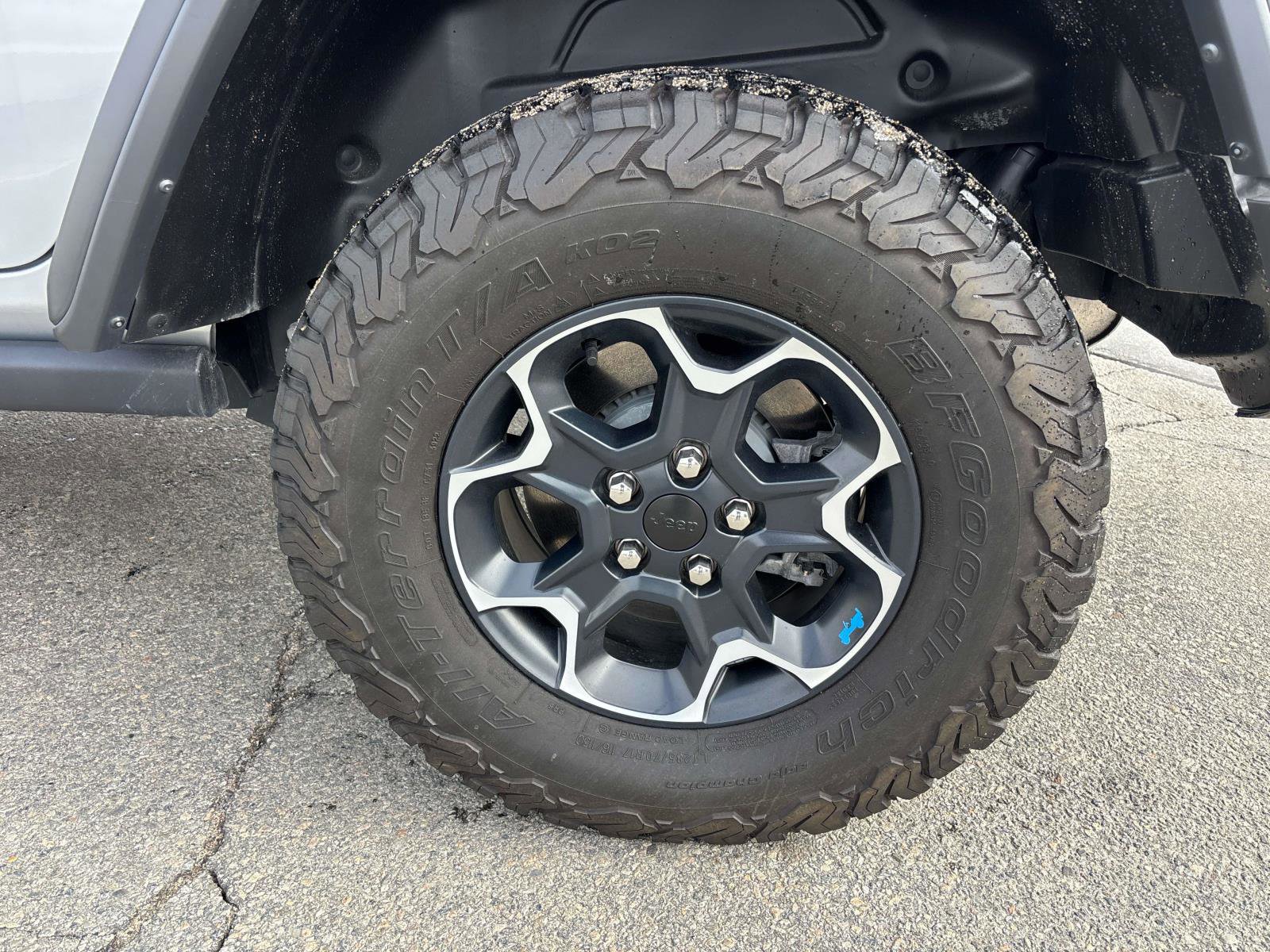 Certified 2023 Jeep Wrangler Unlimited Rubicon 4xe w/ Cold Weather Group image 8